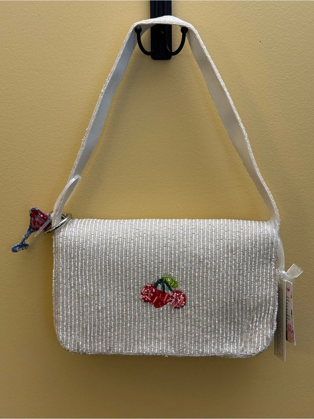 Handcrafted Beaded White Cherry Martini Shoulder Bag NWT Tik Tok Viral - Picture 2 of 8